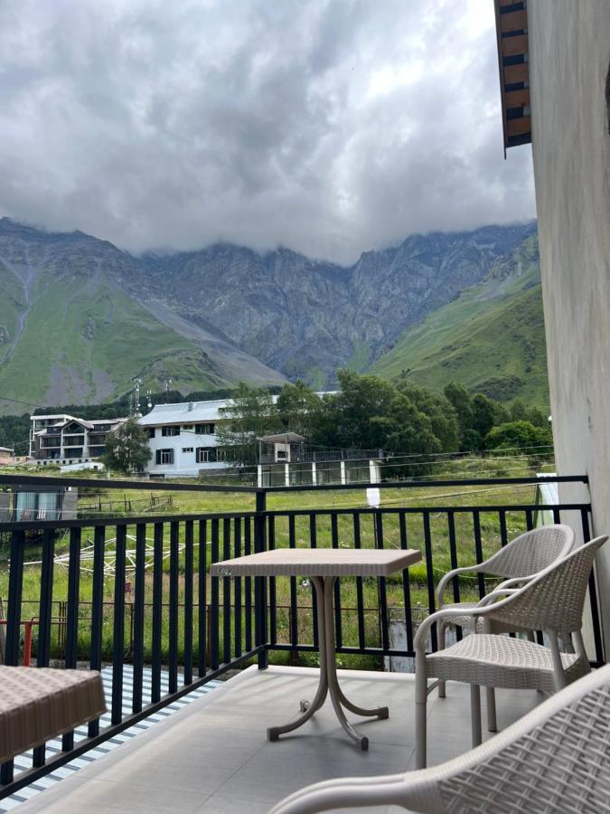 Planet Kazbegi Hotel Exterior foto